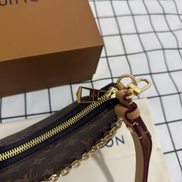 Louis Vuitton Nano Boulogne - Picture 7 of 9